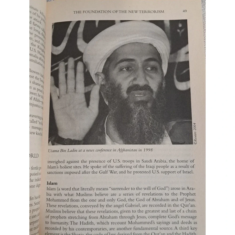 The 9/11 Commission Report: Final Report of the National Commission on...